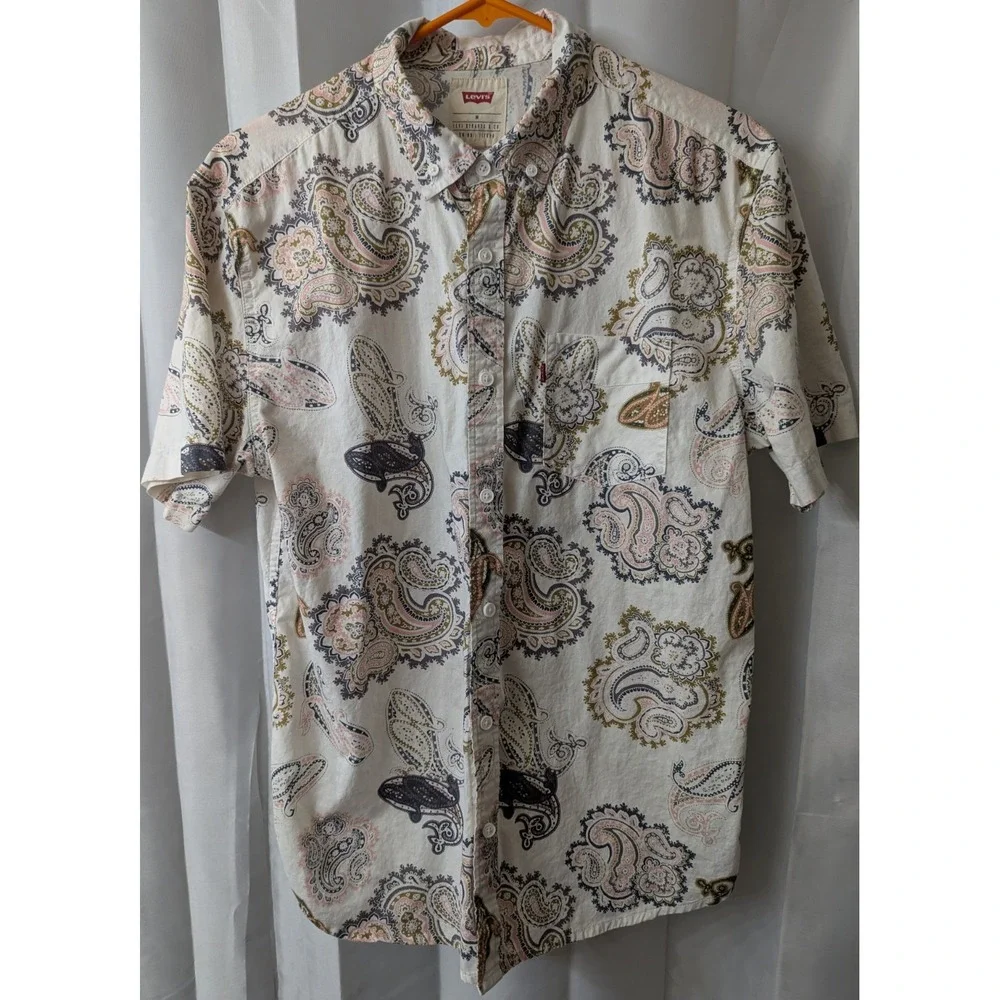 Levi's Short Sleeve Dress Shirt Casual Wear Men's Medium‎